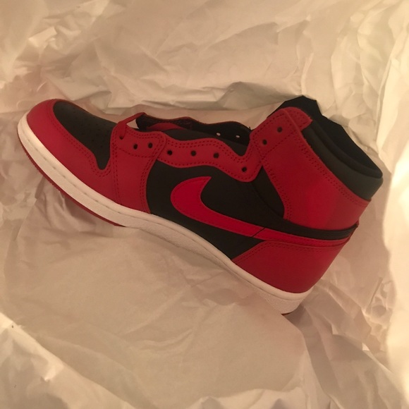 Profile Picture of Minhaz Ahmed (@minhaza10) on Poshmark