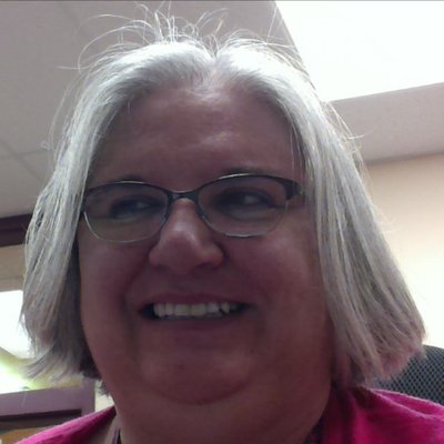 Profile Picture of Laura Teachout (@LauraTeachout) on Twitter
