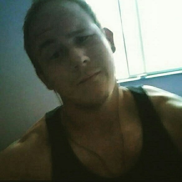 Profile Picture of Jeremy Bowen (@jbow8927) on Poshmark