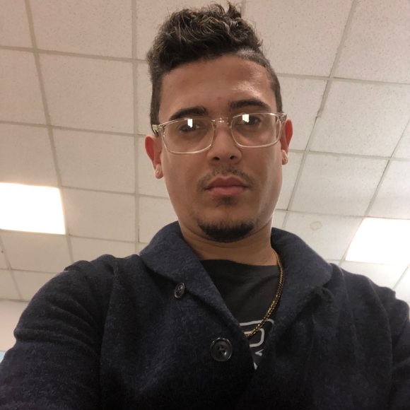 Profile Picture of Alexis Cuello (@arod89147) on Poshmark