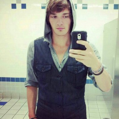 Profile Picture of Daniel Crumpler (@DanielNorthlane) on Twitter