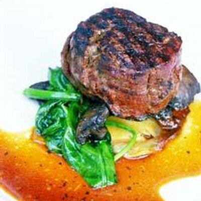 Profile Picture of Damien Dougherty (@demmettd) on Twitter