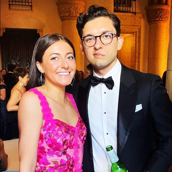 Allie Longfritz - Poshmark Profile Picture of Allie Longfritz (@arlongfritz) on Poshmark