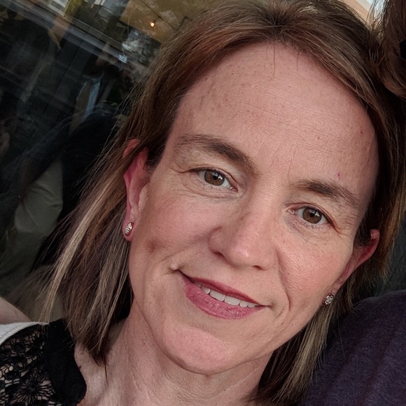 Profile Picture of Martha Weaver (@marthaweavernc) on Poshmark