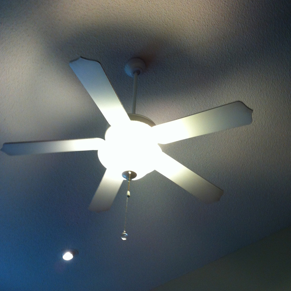 Profile Picture of Chris Selvage (@chrisjselvage) on Poshmark