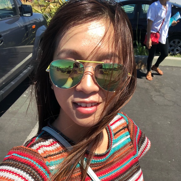 Profile Picture of Huyen Nguyen (@ngochuyen4501) on Poshmark