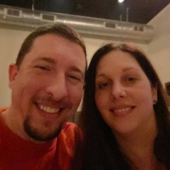 Profile Picture of Shawn Templet (@sltemplet) on Poshmark