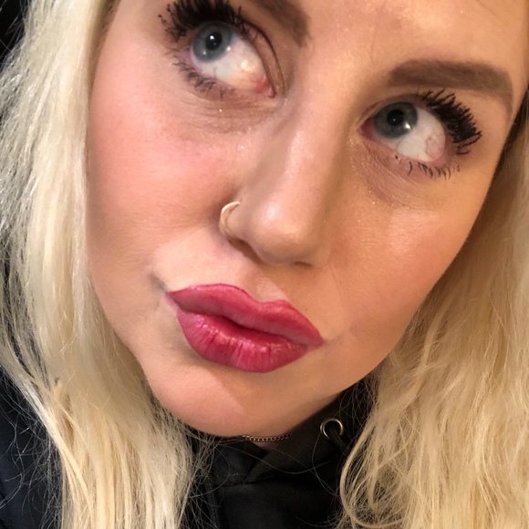Profile Picture of Leigh-ann Davies (@msldavies) on Poshmark