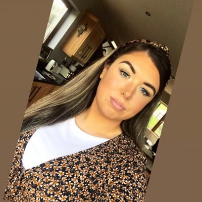 Profile Picture of Christina Foley (@ChristinaFoleyx) on Twitter