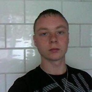 Profile Picture of Daniel Elvin (@elvinluvslexi) on Myspace