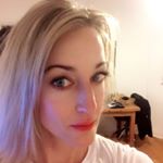 Profile Picture of Amy Barron (@auntiemimiliveshere) on Instagram