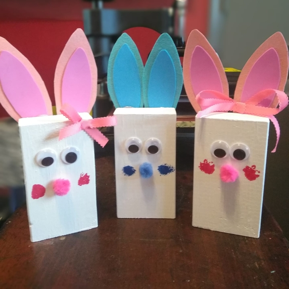 Profile Picture of Christy Thomas-chessher (@christythoma697) on Poshmark