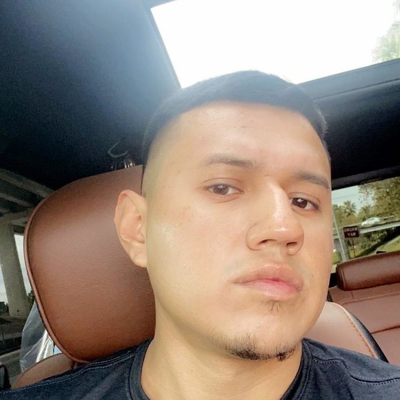 Profile Picture of Jesus Contreras (@jesuscontrer524) on Poshmark