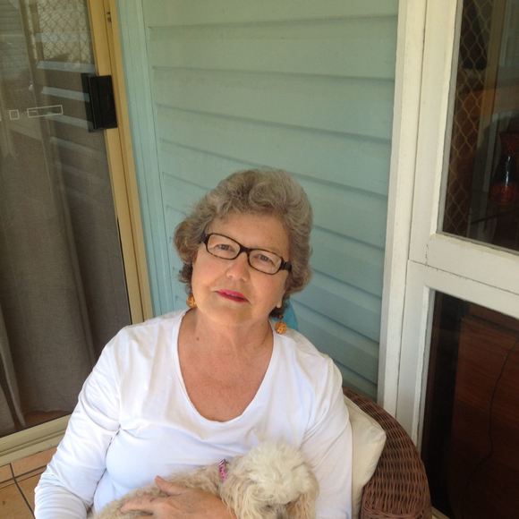 Profile Picture of Sue Maclennan (@suemaclennan) on Poshmark