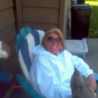 Profile Picture of Kathy Levine (@kathylevine3848) on Twitter