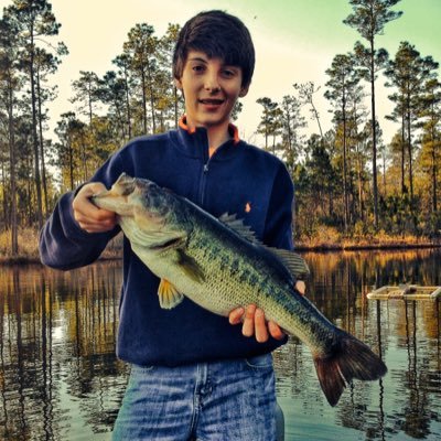 Profile Picture of Jake Petro (@jake_petro22) on Twitter