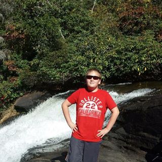 Profile Picture of Chris O'Quin (@chris.f.oquin) on Facebook