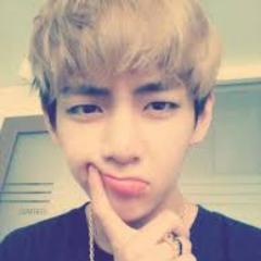 Profile Picture of Lê Thị Diễm Quỳnh (@Lequynh3007) on Twitter