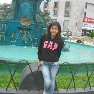 Profile Picture of Angie Lamas (@angieelamasa) on Twitter
