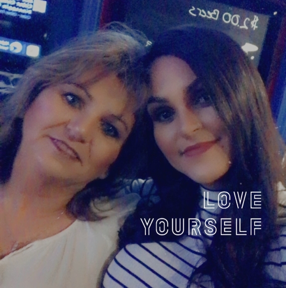 Profile Picture of Margarita Corradino (@mollie61) on Poshmark