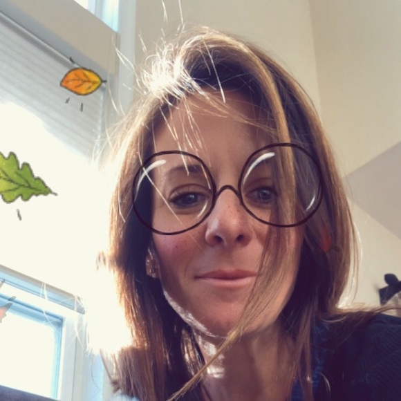 Profile Picture of Kate Pacitto (@kapac) on Poshmark