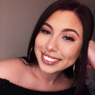 Profile Picture of Chang$ (@hOLa_im_alex) on Twitter