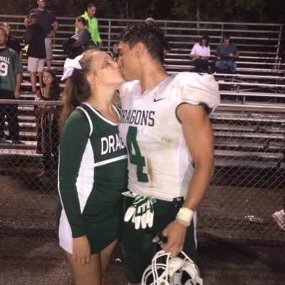 Profile Picture of Zach Suarez (@zach_suarez27) on Twitter