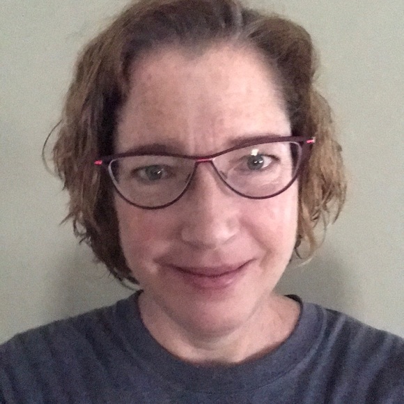 Profile Picture of Terese Audino (@tereseaudino) on Poshmark