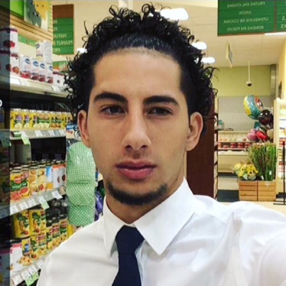 Profile Picture of Eddy Rodriguez (@rodriguezeddy70) on Poshmark