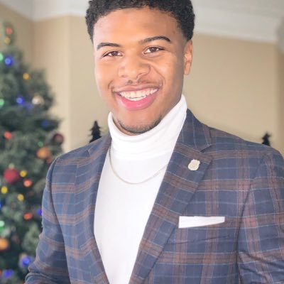 Profile Picture of Mr.IvyLeague (@Emory_Thompson) on Twitter