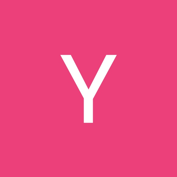 Profile Picture of Yvette Jimenez (@yjmz1129) on Poshmark