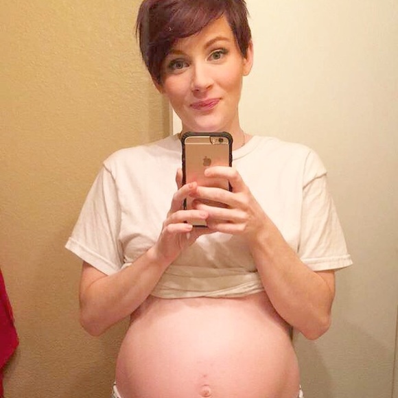 Profile Picture of Miranda Mccarthy (@mirandashaye) on Poshmark