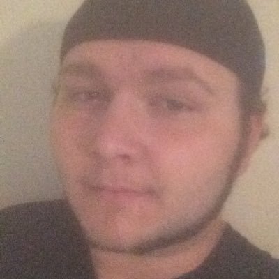 Profile Picture of Dustin Redden (@ApexWolf0) on Twitter