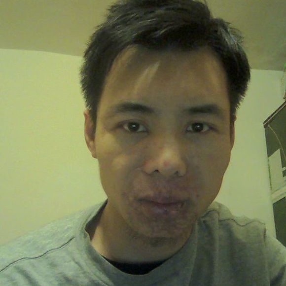 Profile Picture of Jian Chen (@nichnolad1) on Poshmark