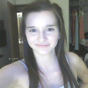 Profile Picture of Karlee Vaughn (@hollister_ae_77) on Myspace