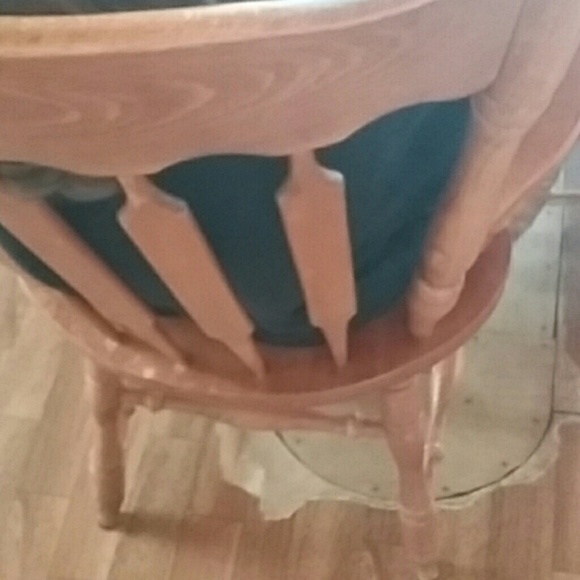 Profile Picture of Melissa Cronin (@mmcronin) on Poshmark