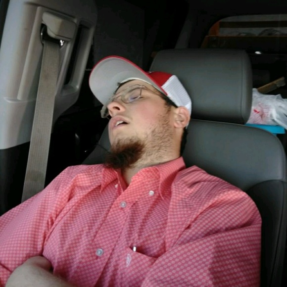 Profile Picture of Antonio Gonzalez (@antonio5032) on Poshmark