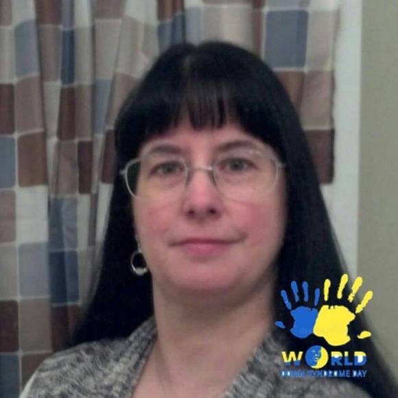 Profile Picture of Crystal Lackey (@chrislackey) on Poshmark