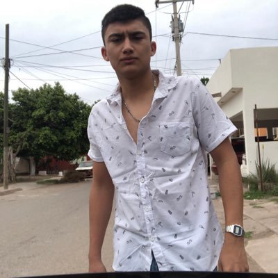 Santiago Isaac Gutierrez Ulloa - Twitter Profile Picture of Santiago Isaac Gutierrez Ulloa (@SantiagoIsaacG3) on Twitter