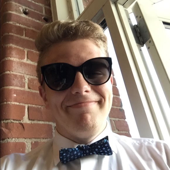 Profile Picture of Brandon Newbrough (@gucci_newbs) on Poshmark