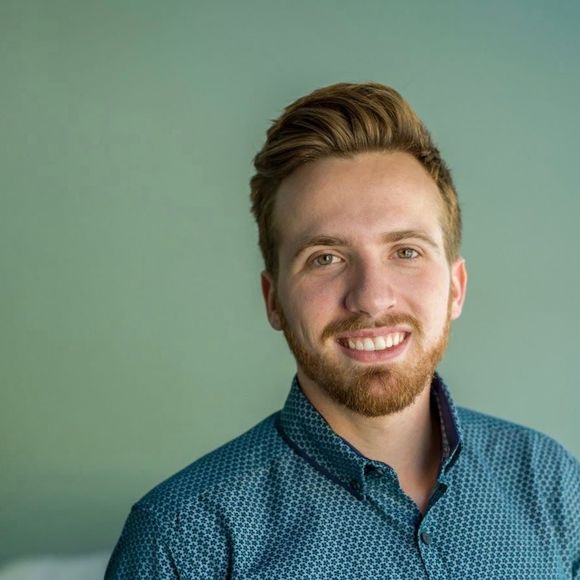 Profile Picture of Isaac Householder (@ihouseholder) on Poshmark