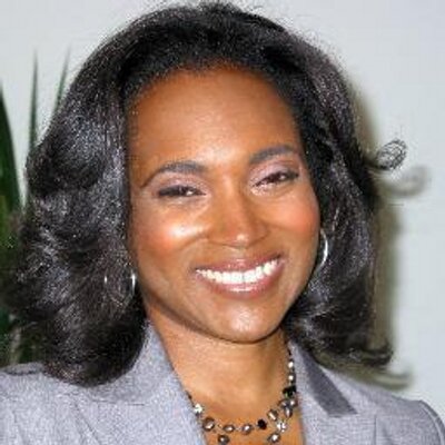 Profile Picture of Cynthia Franklin (@nyustartups) on Twitter