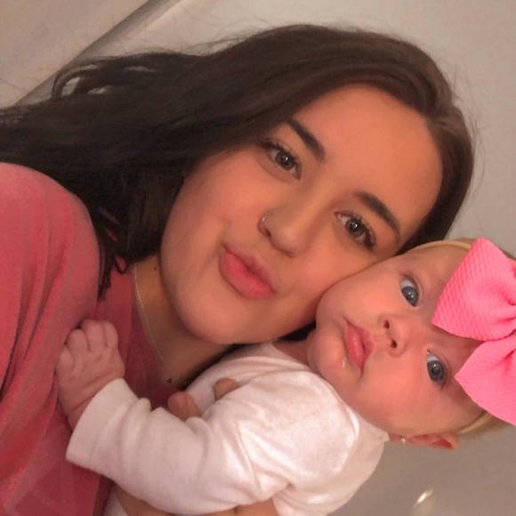 Profile Picture of Mackenzie Martin (@kenziemartin17) on Poshmark