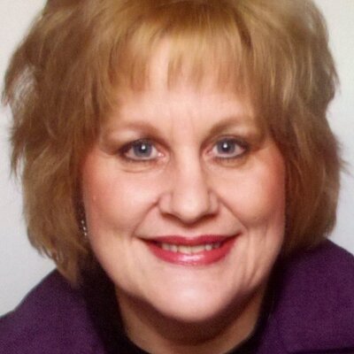 Profile Picture of Janet Starks (@janetlndsy11) on Twitter
