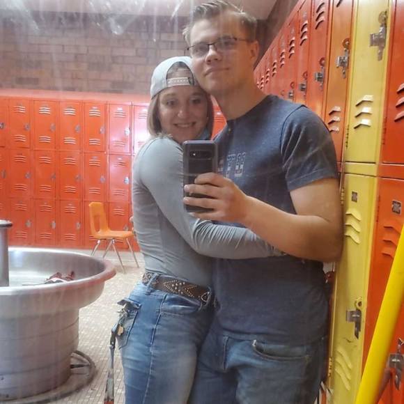 Profile Picture of Morgan Grames (@morgan_grames) on Poshmark