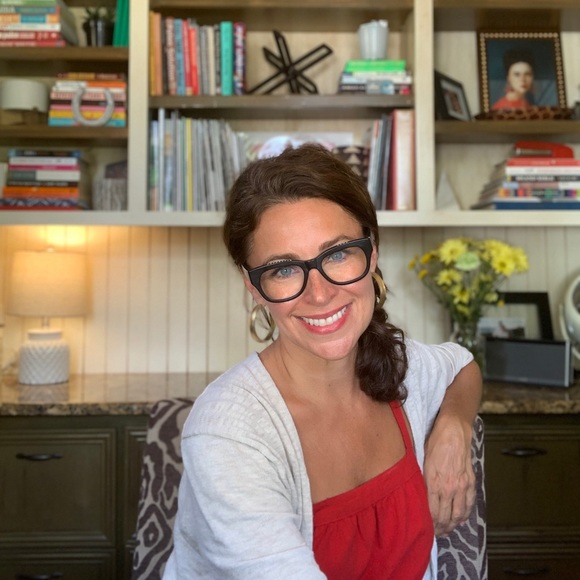 Profile Picture of Dawn Kelley (@dhkelley) on Poshmark