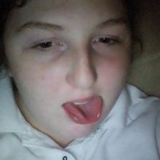 Profile Picture of Angela Kay Gibbs (@redsapple1) on Twitter