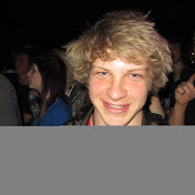 Profile Picture of Luke Regan (@LukeeRegan) on Youtube