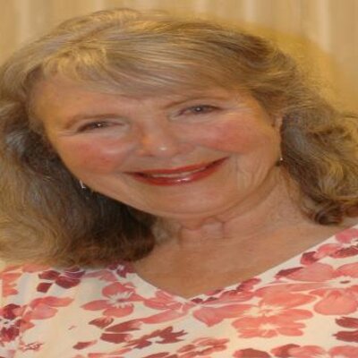 Profile Picture of Ann Blackshaw (@nanafluff) on Twitter