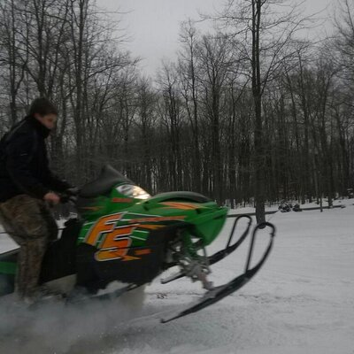 Profile Picture of Luke McCormick (@LukeMcCormick12) on Twitter